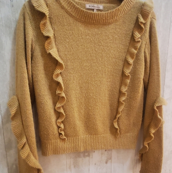 💚5/$25 BCBGeneration Ruffled Chestnut Tan Knit Sweater Size XS - Picture 4 of 6